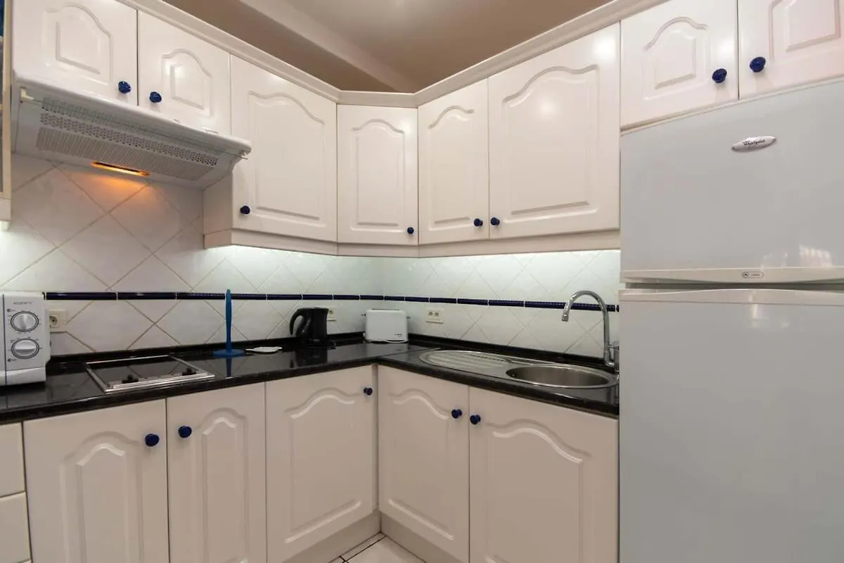 דירות אדחה Club Atlantis 78 - One Bed